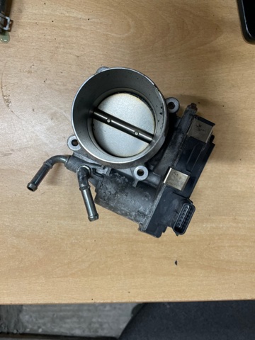 Блок дроссельной заслонки 161195NA0A NISSAN