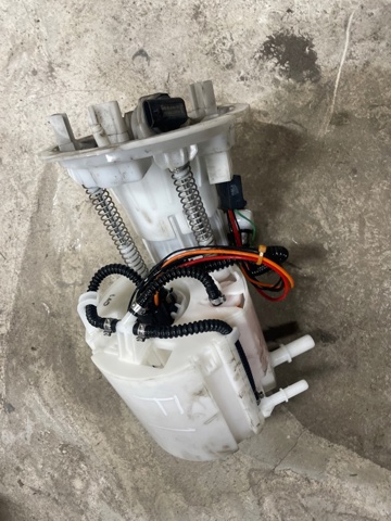 NISSAN 170405DD1A Модуль топливного насоса с датчиком уровня топлива в наличии Кривой Рог