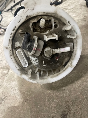 NISSAN 170405DD1A Модуль топливного насоса с датчиком уровня топлива в наличии Украина
