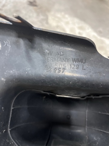 VAG 1K0505129L Кронштейн задней балки в наличии Хмельницкий