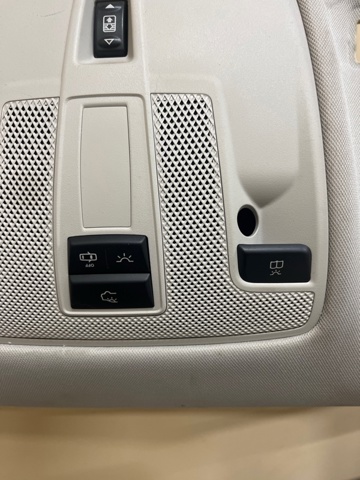 NISSAN 264305DK3A Плафон салона в наличии Житомир