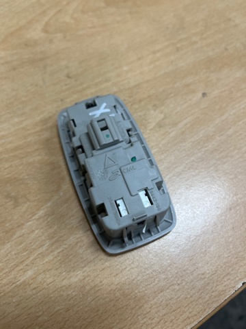 264603GH0A NISSAN Плафон освещения салона (кабины) купить в Киев