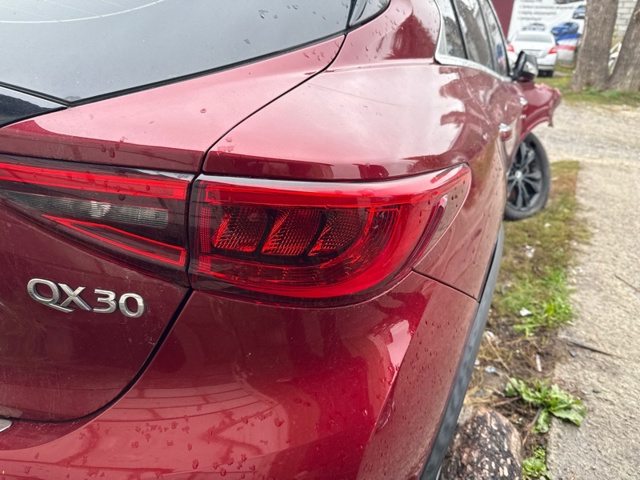 Фонарь задний правый, внешний 265505DC0A NISSAN