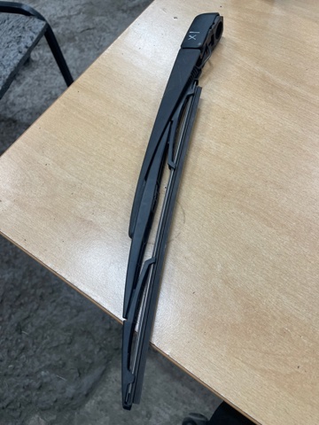 Поводок дворника заднего стекла 287805NA0A NISSAN