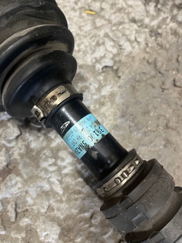 Полуось передняя, правая 391005NA2A NISSAN