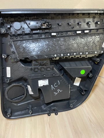 3CM867211DFMA Обшивка облицовка внутренняя двери задней распашной левой купить Харьков