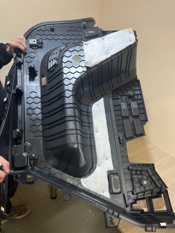 3CM867427B82V VAG Облицовка багажного отсека левая купить в Хмельницкий