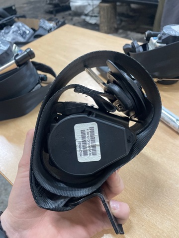 3CN857806RAA VAG Ремень безопасности задний правый купить в Черкассы