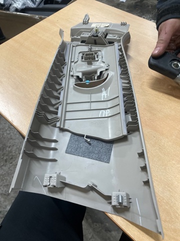 3CN867244AZA2 VAG Обшивка стойки кузова внутренняя средняя правая купить в Днепр