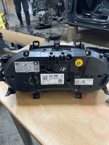 3CN920850B VAG Панель приборов купить в Украина