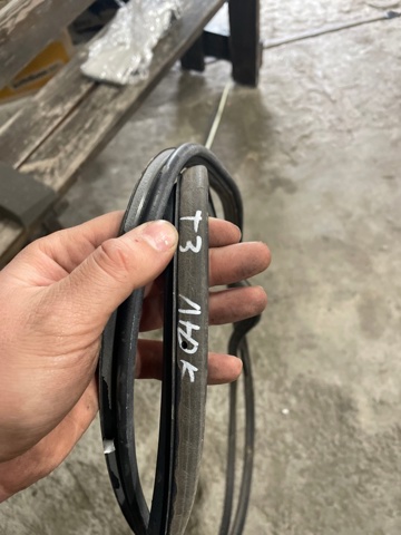 VAG 3G9877459 Уплотнитель люка крыши в наличии Ровно