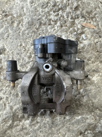 VAG 3Q0615423 Суппорт задний левый в наличии Черновцы