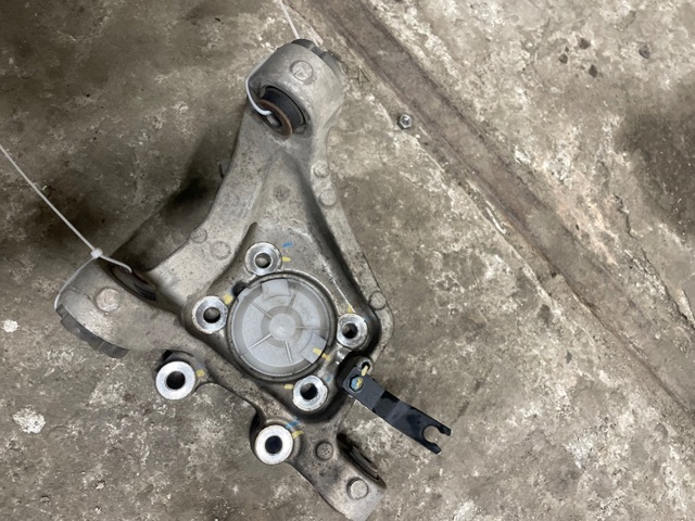 430195NA0A NISSAN Цапфа задняя левая купить в Запорожье