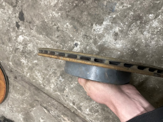 NISSAN 432065NA0A Тормозные диски в наличии Тернополь