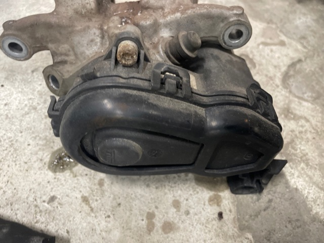 Мотор привода тормозного суппорта заднего 440955DA9A NISSAN
