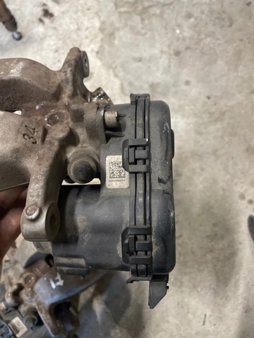 Мотор привода тормозного суппорта заднего 440955DA9B NISSAN