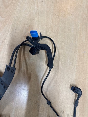 NISSAN 479005DA0A Датчик АБС задний в наличии Киев