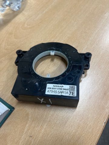 Датчик угла поворота руля 479455AA1A NISSAN