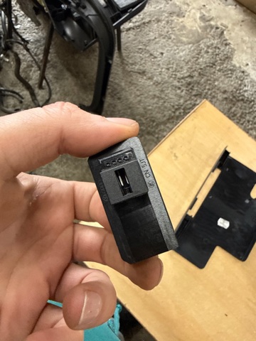 4G0959831D5PR VAG Кнопка привода замка крышки багажника (двери 3/5-й (ляды) купить в Киев