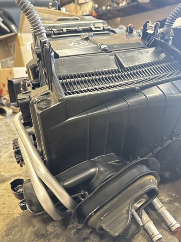 4M0820356 VAG Корпус печки в сборе купить в Ровно