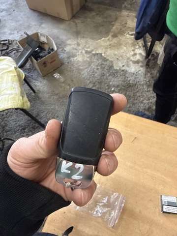 VAG 4M0959754AKTKE Ключ замка зажигания  в наличии Украина