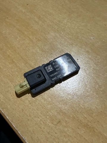 Антенна 4N0035500 VAG