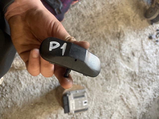 Форсунки стеклоочистителя 5M0955985C VAG