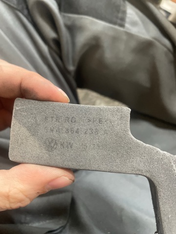 VAG 5NA864238A в наличии Запорожье