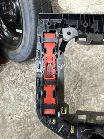 5NB927238AWZU VAG купить в Днепр
