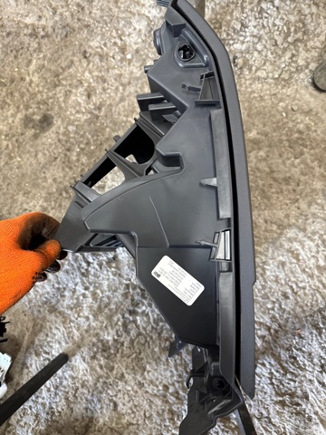 5NN857114A82V VAG Ящик перчаточный (бардачок) купить в Каменское