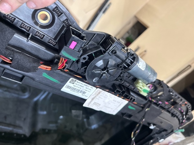 5NN877049B VAG купить в Житомир