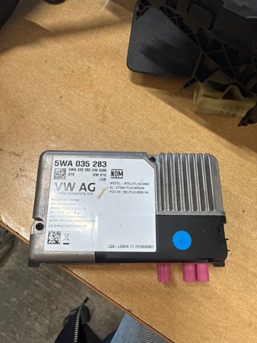 Блок управление Bluetooth 5WA035283 VAG