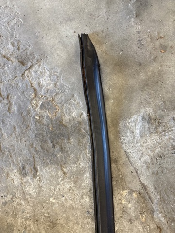 668305DA0A NISSAN купить в Ирпень