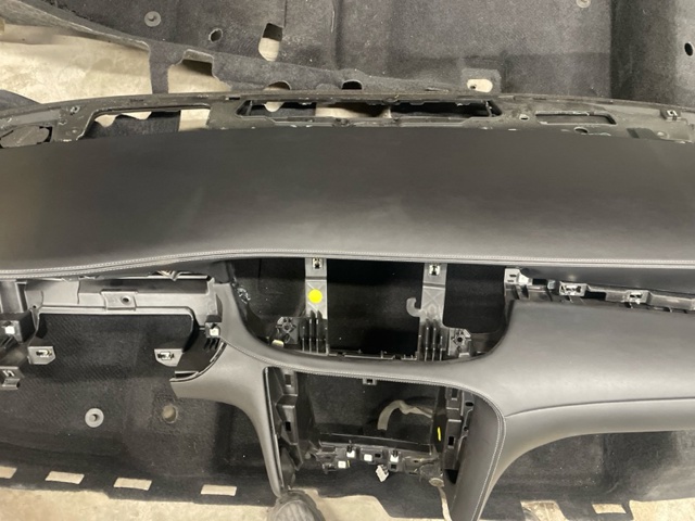 682005NA1A NISSAN купить в Полтава