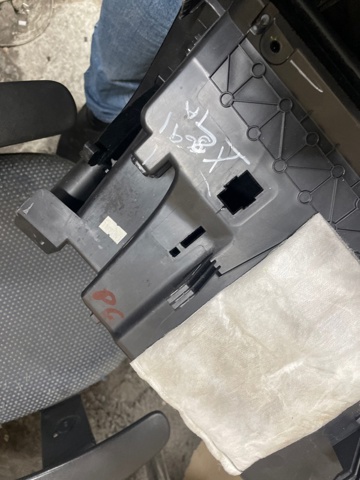 685005NA1A NISSAN купить в Николаев