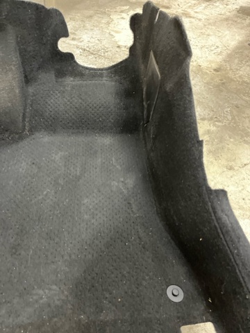 NISSAN 749035DF1A Покрытие напольное салона, переднее в наличии Житомир