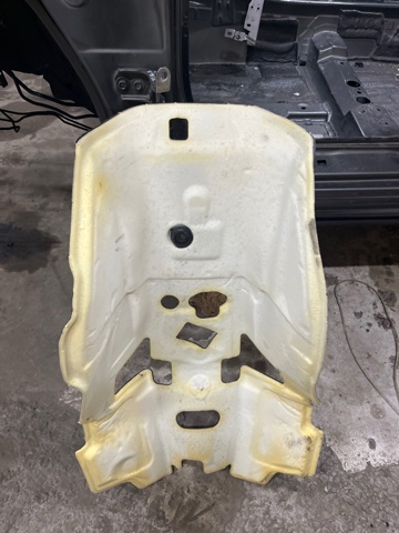 NISSAN 749425NA0A в наличии Львов
