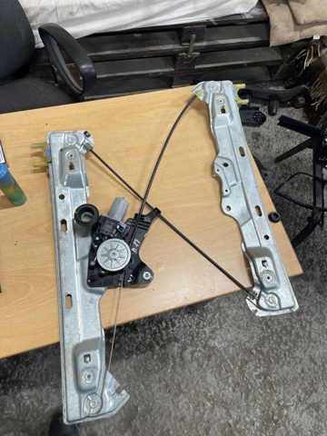 Механизм подъема стекол 807005NA0A NISSAN