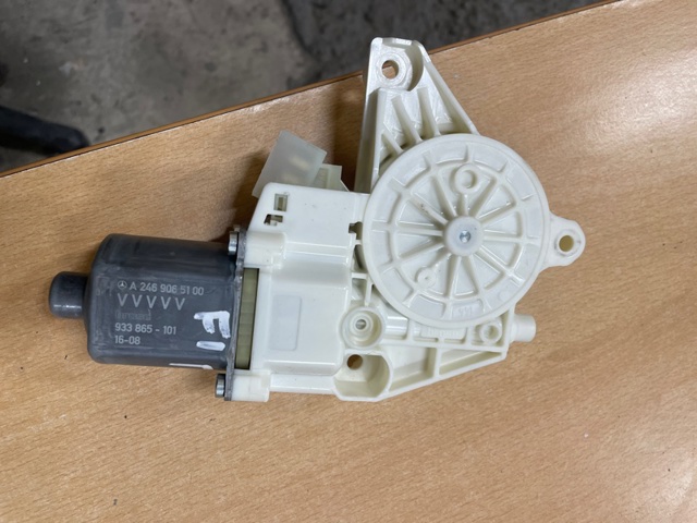Привод электростеклоподъемника передний 807315DM0A NISSAN