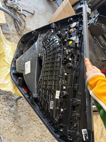 80A867303BWFA VAG купить в Ирпень