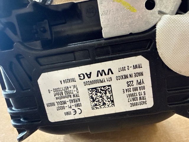 VAG 80A880204E Подушка безопасности (AIRBAG) пассажирская в наличии Черкассы