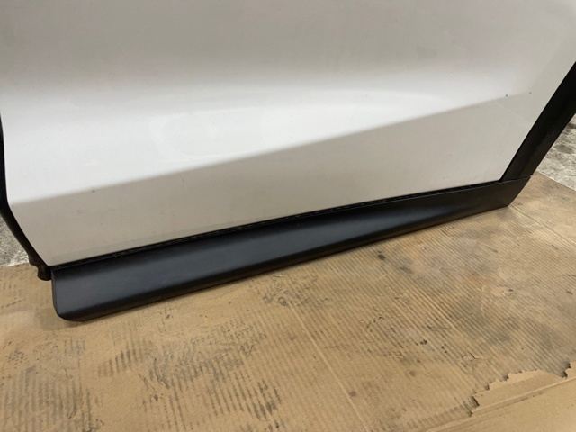 828715NA0A NISSAN Молдинг двери задней левой нижний купить в Харьков