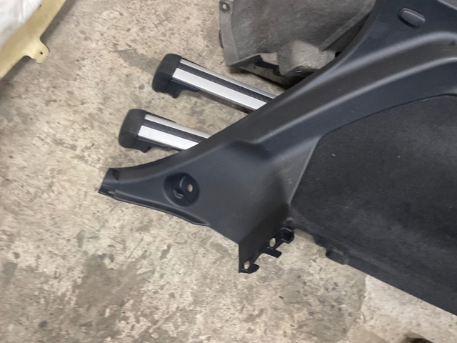 849505NB1A NISSAN Облицовка багажного отсека правая купить в Винница