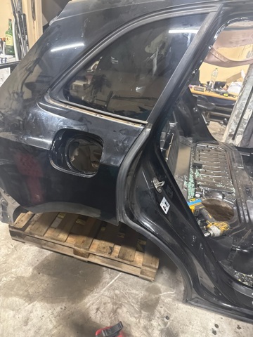 8R0809838 VAG Боковина кузова правая купить в Черновцы
