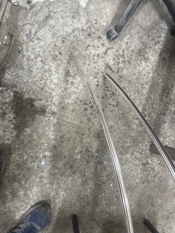 Накладка крыши правая 8R0853704B2ZZ VAG