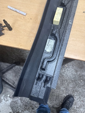VAG 8R0861529E87A в наличии Ирпень