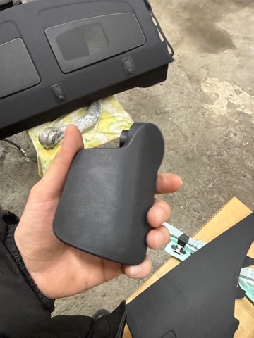 8T1823533B4PK Ручка открывания капота купить Ужгород