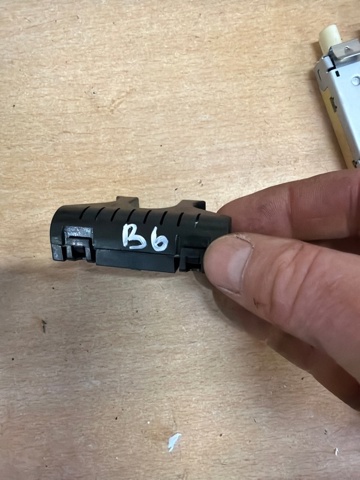 Антенна автомобильная 8T8035570 VAG