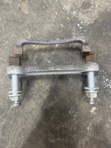 8V0615126A VAG Скоба суппорта купить в Украина