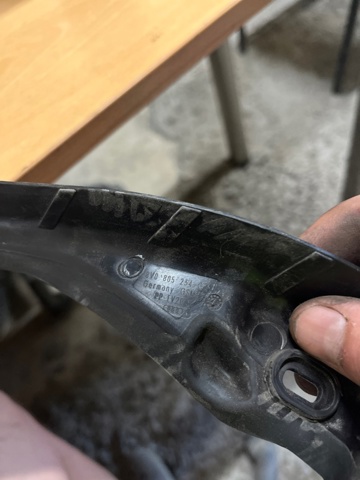8V0805234C VAG купить в Черновцы